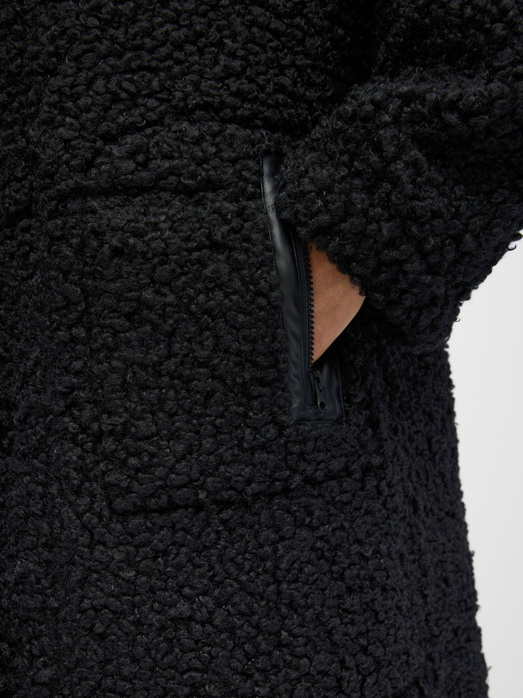 Detail