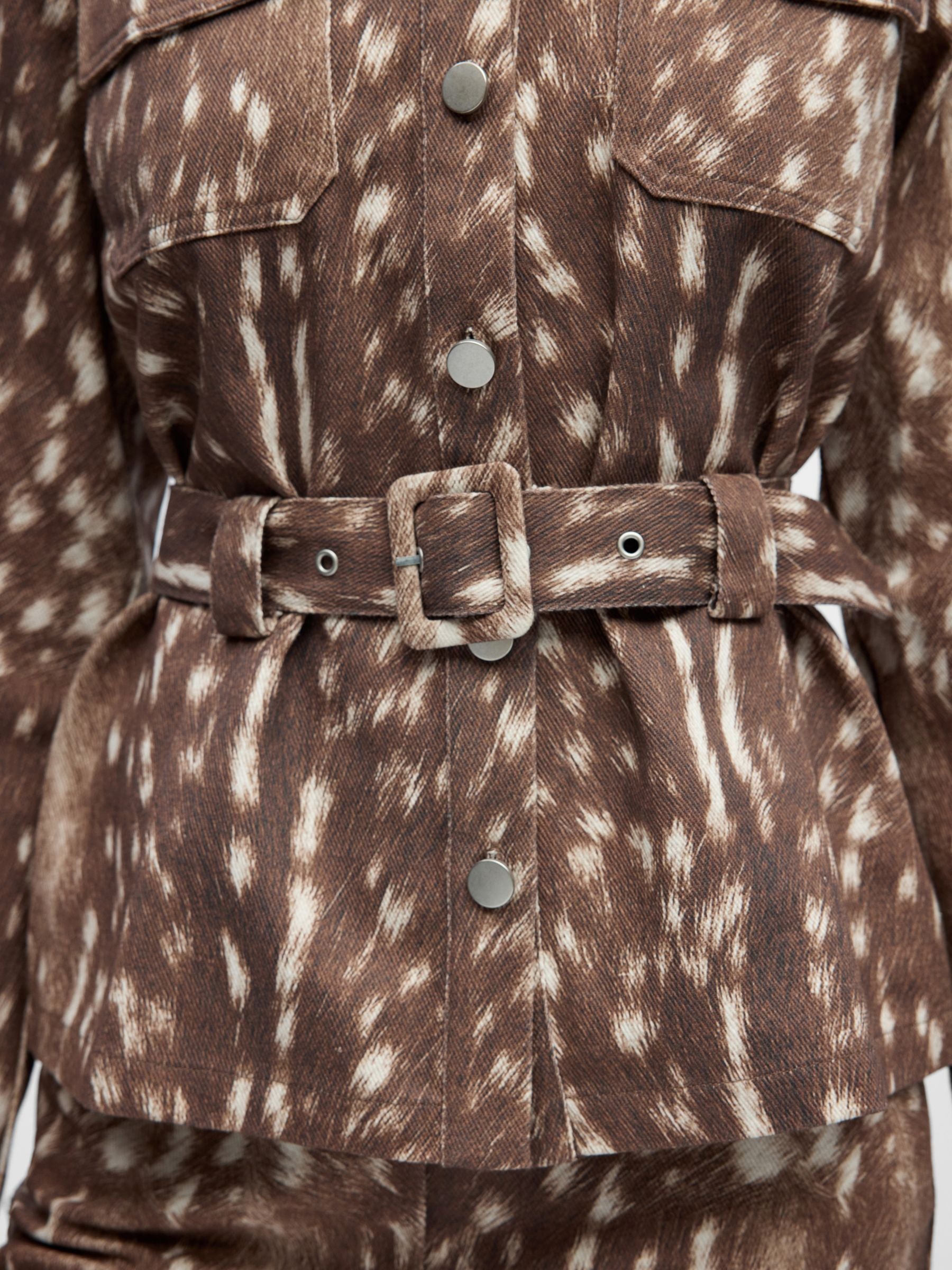 Detail