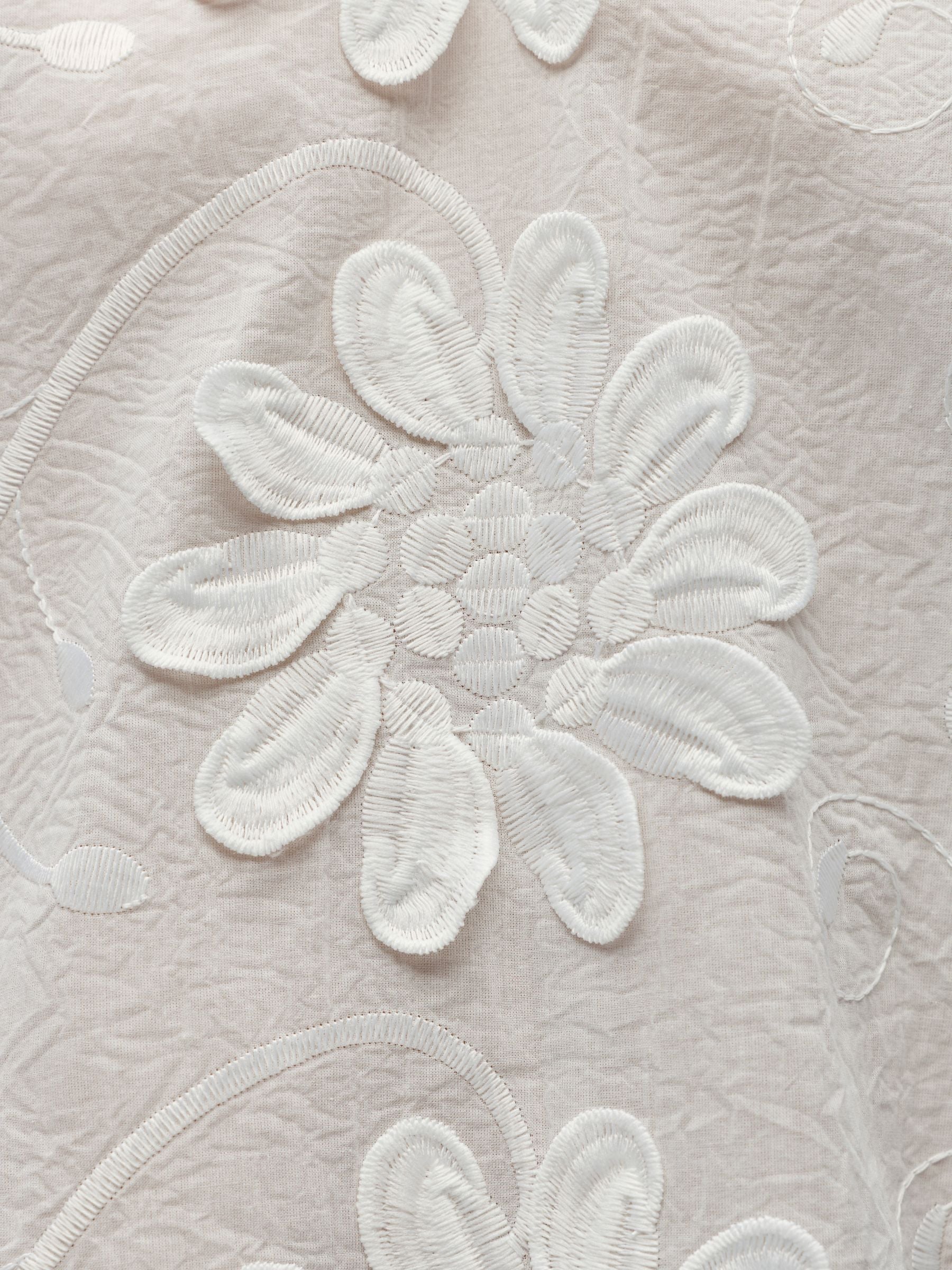 Detail